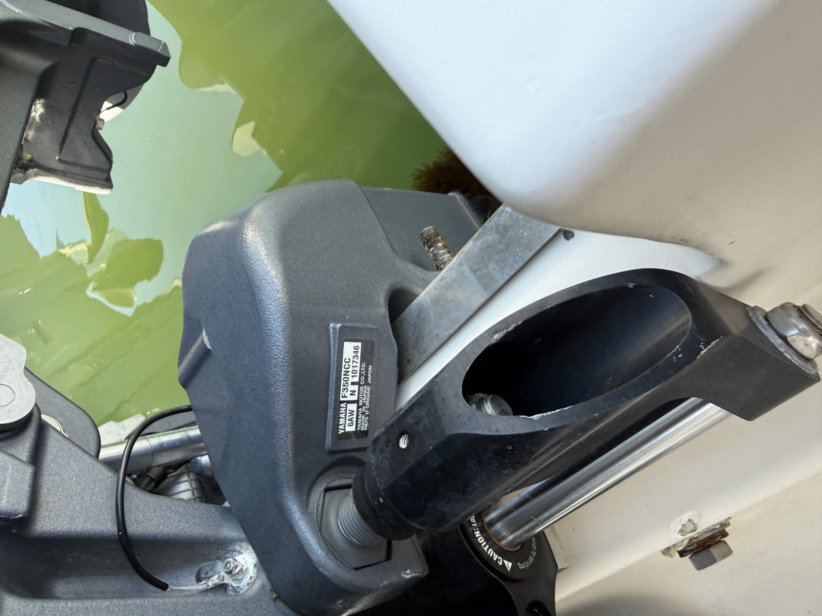 2014 Pursuit 345 Offshore