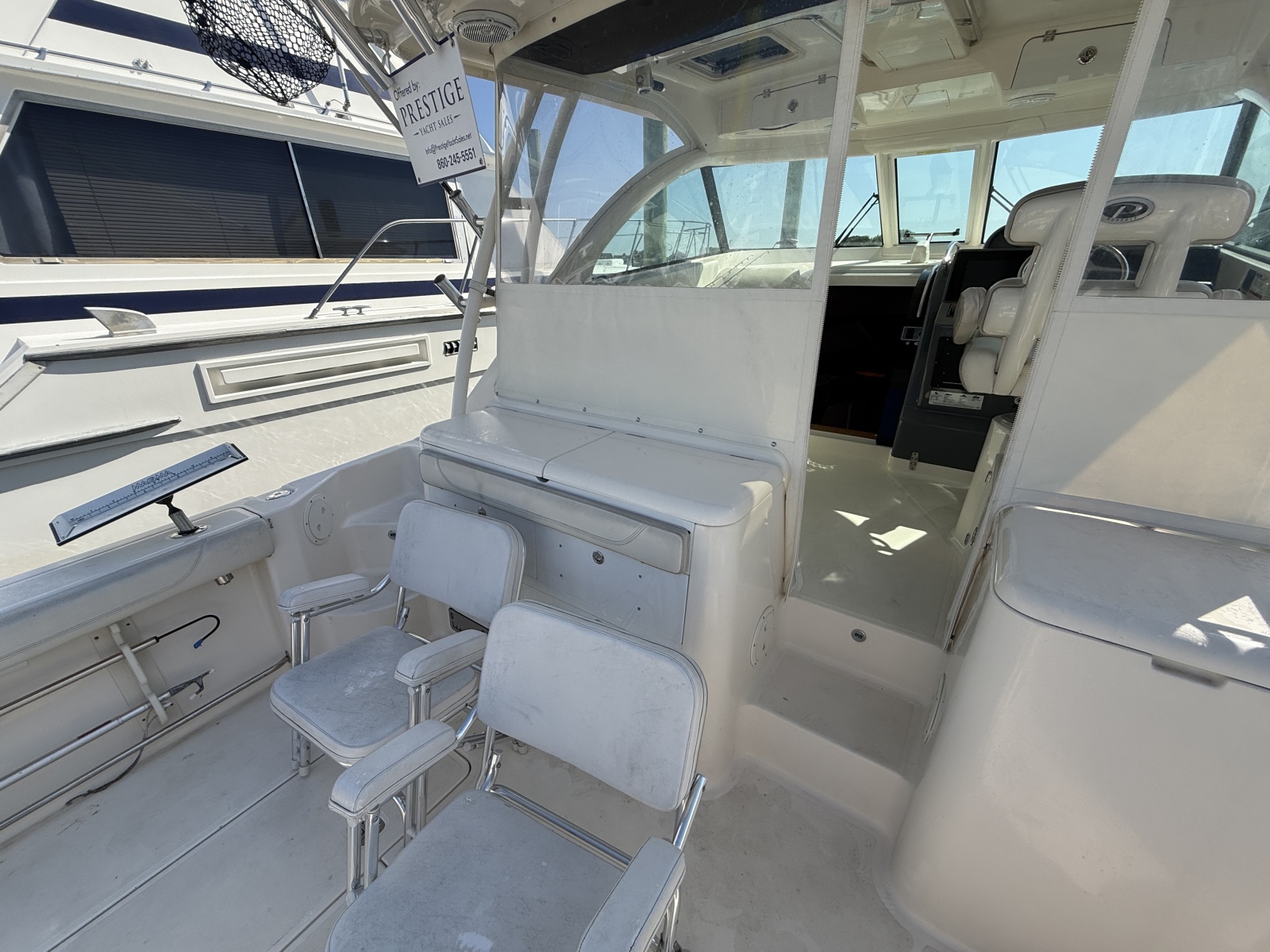 2014 Pursuit 345 Offshore