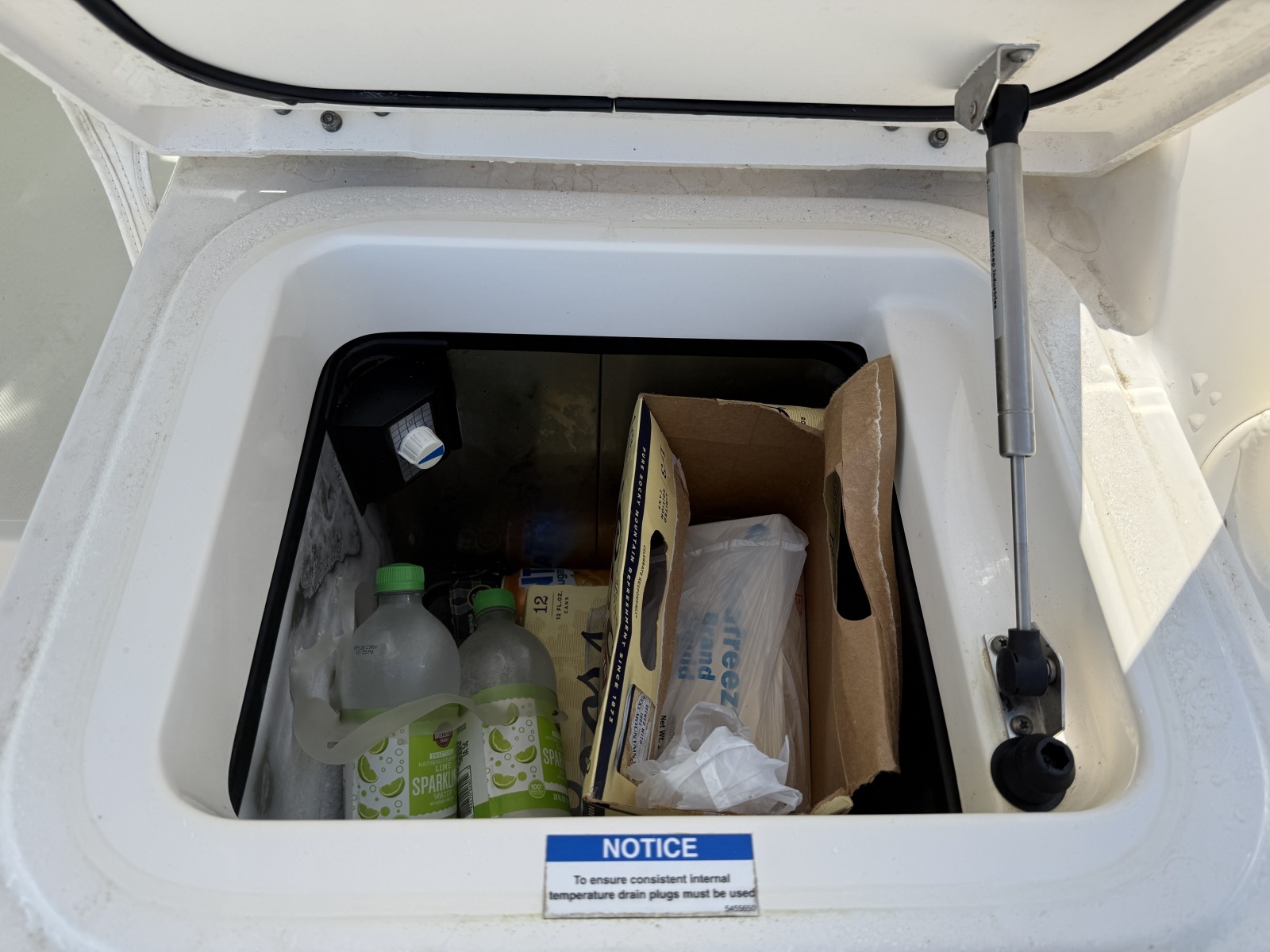2014 Pursuit 345 Offshore
