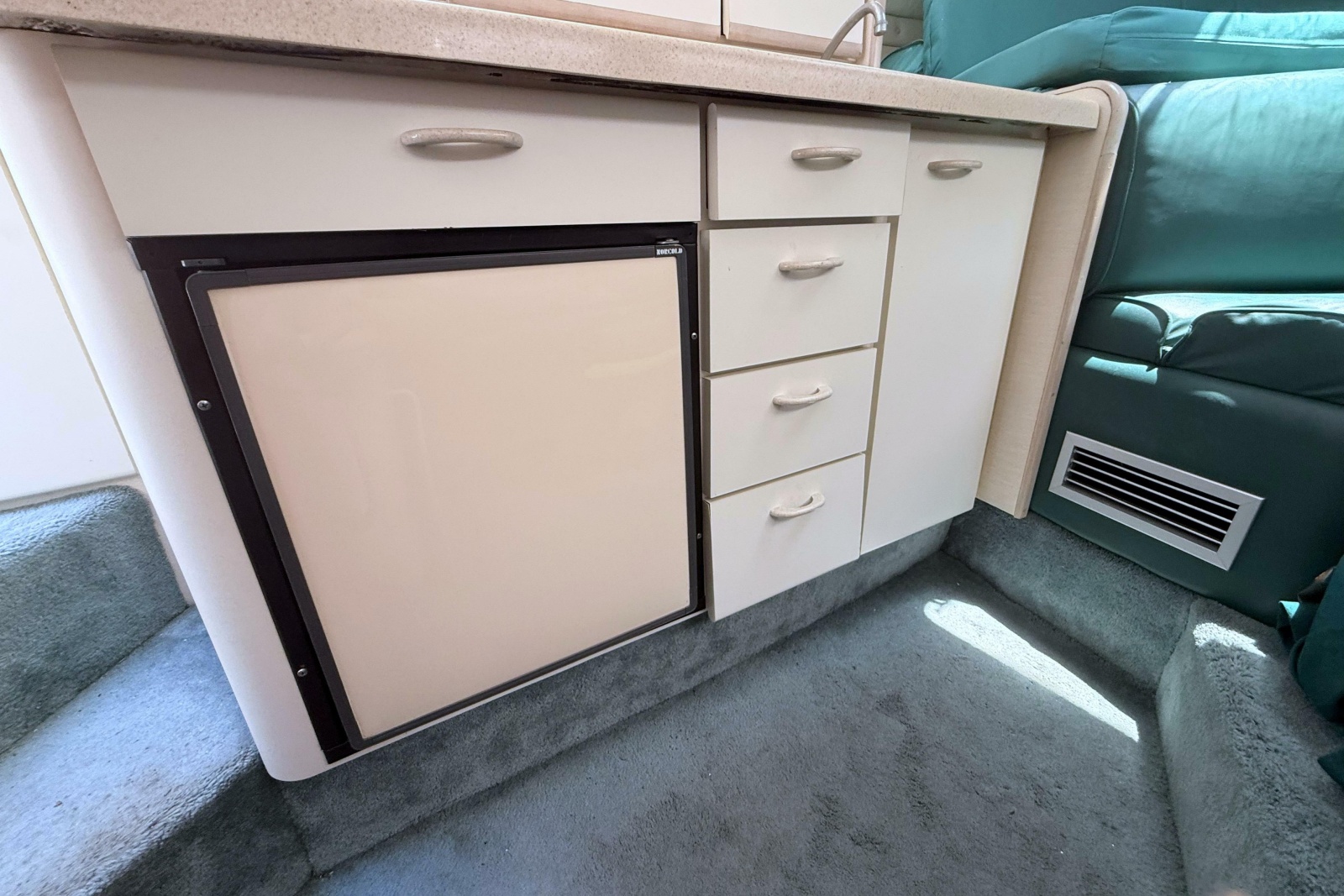1995 Wellcraft 2700 Martinique