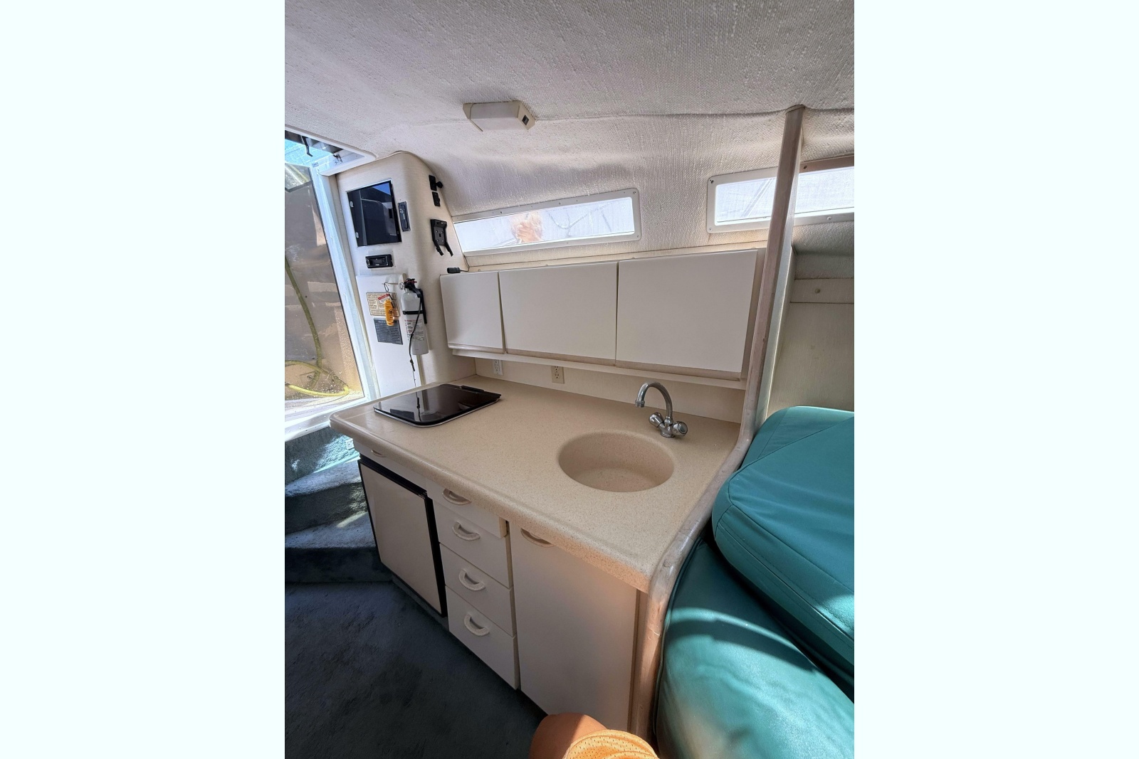 1995 Wellcraft 2700 Martinique