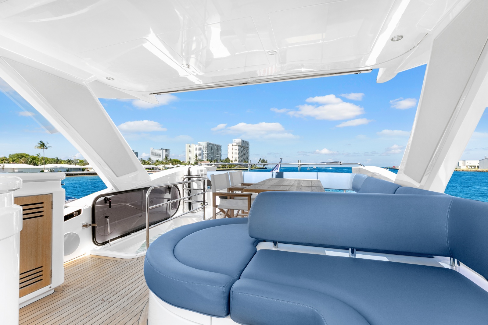 2020 Sunseeker 66 Manhattan