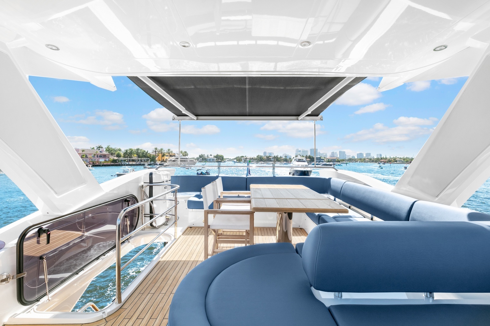 2020 Sunseeker 66 Manhattan