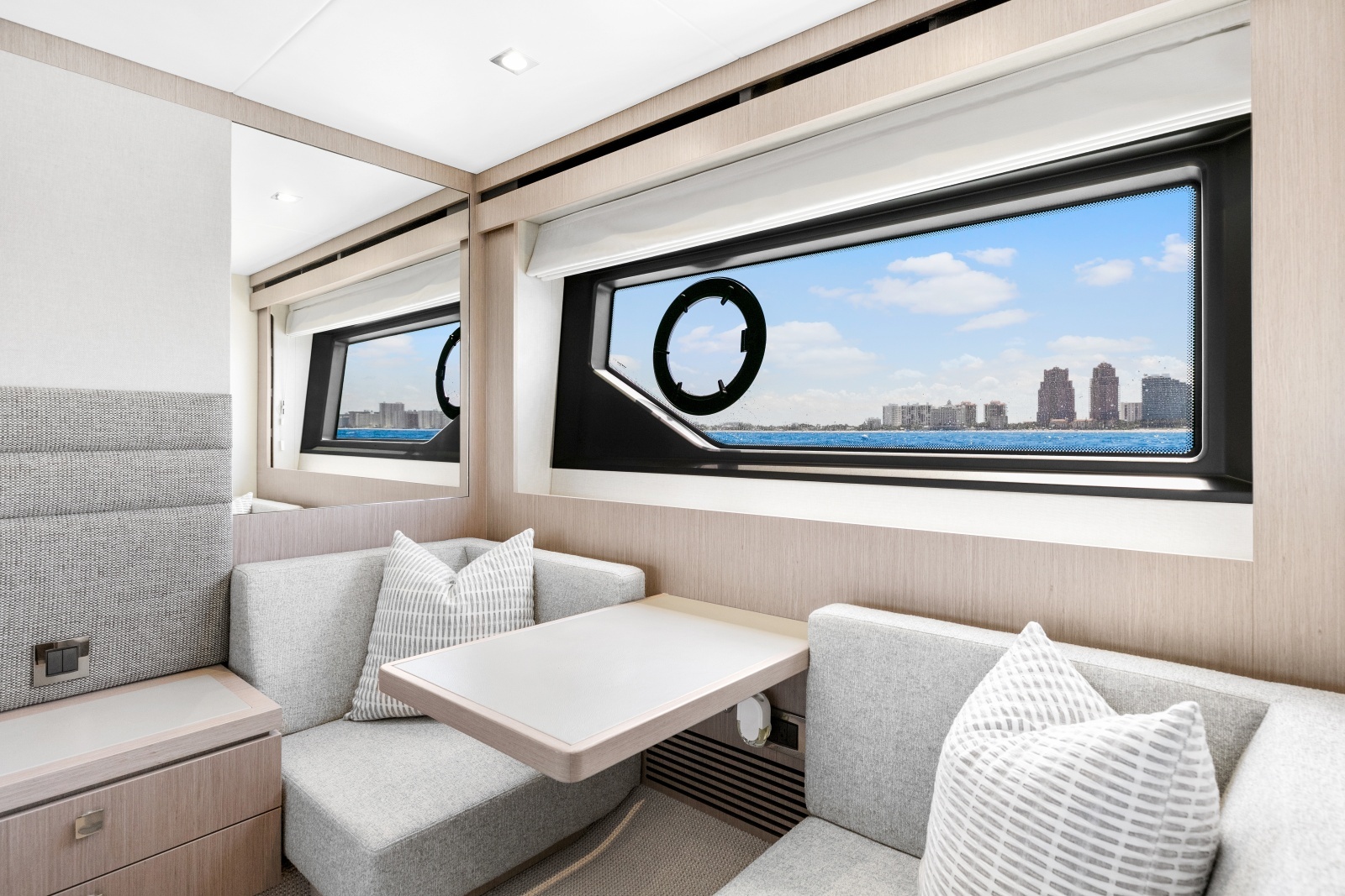 2020 Sunseeker 66 Manhattan