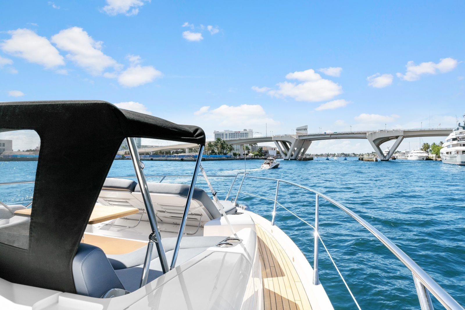 2020 Sunseeker 66 Manhattan