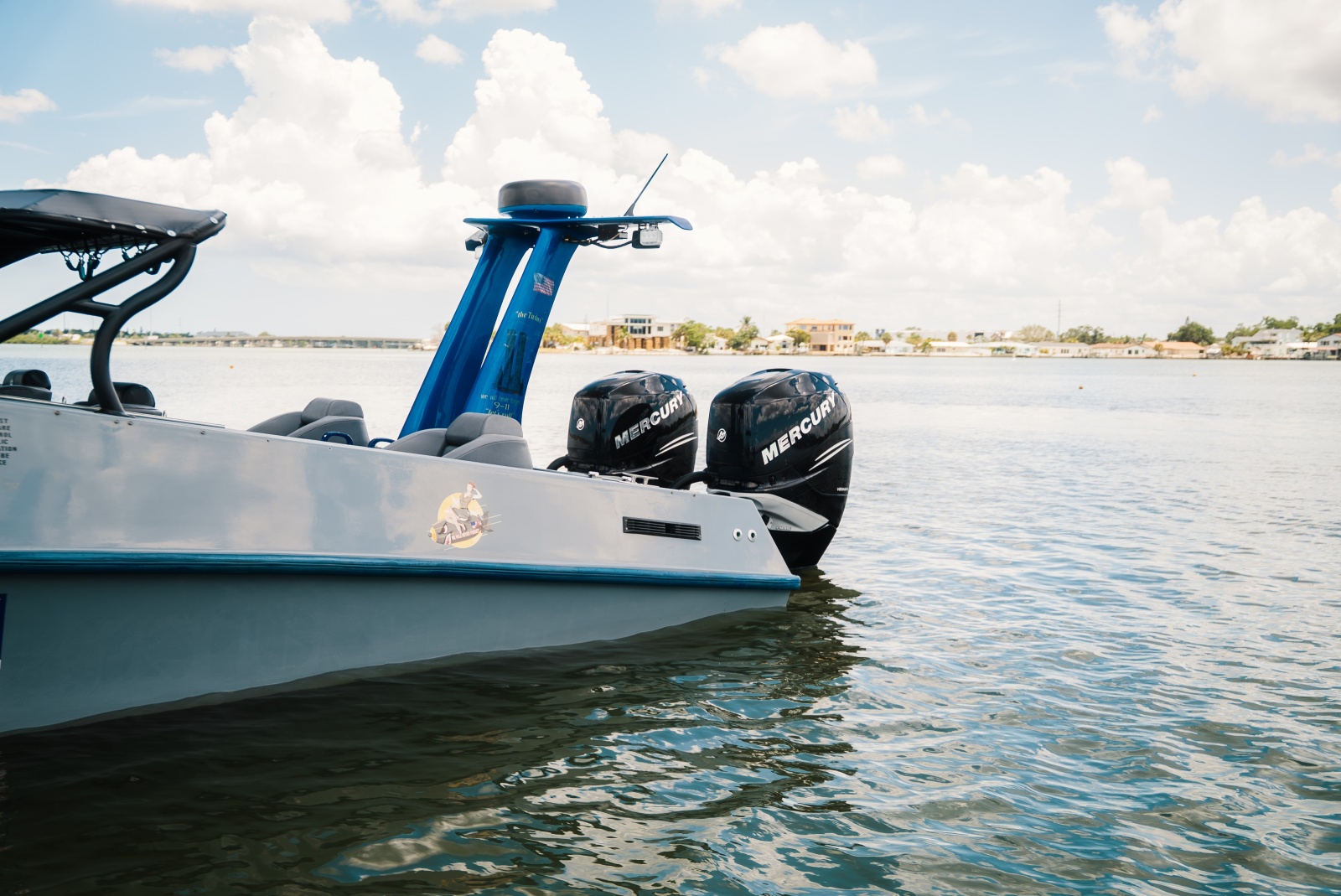 2002 Interceptor Nightcat 27