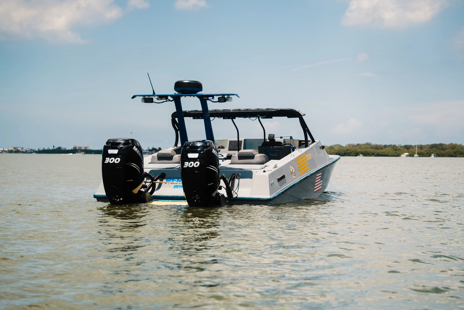 2002 Interceptor Nightcat 27