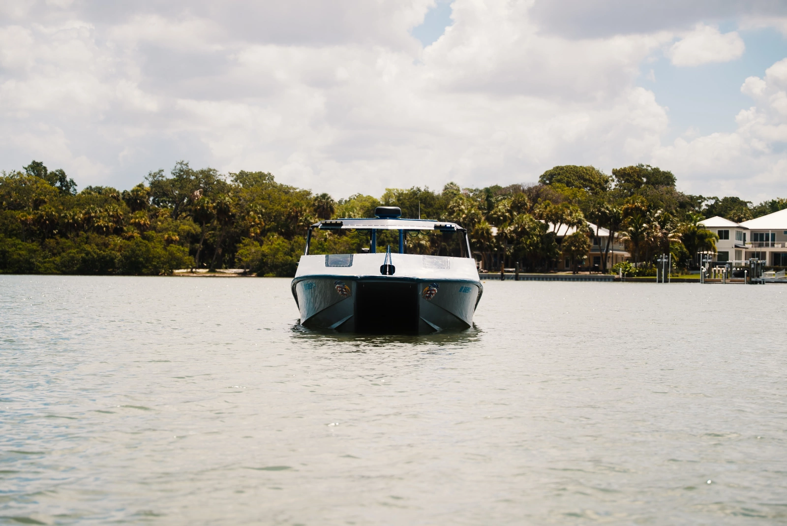 2002 Interceptor Nightcat 27