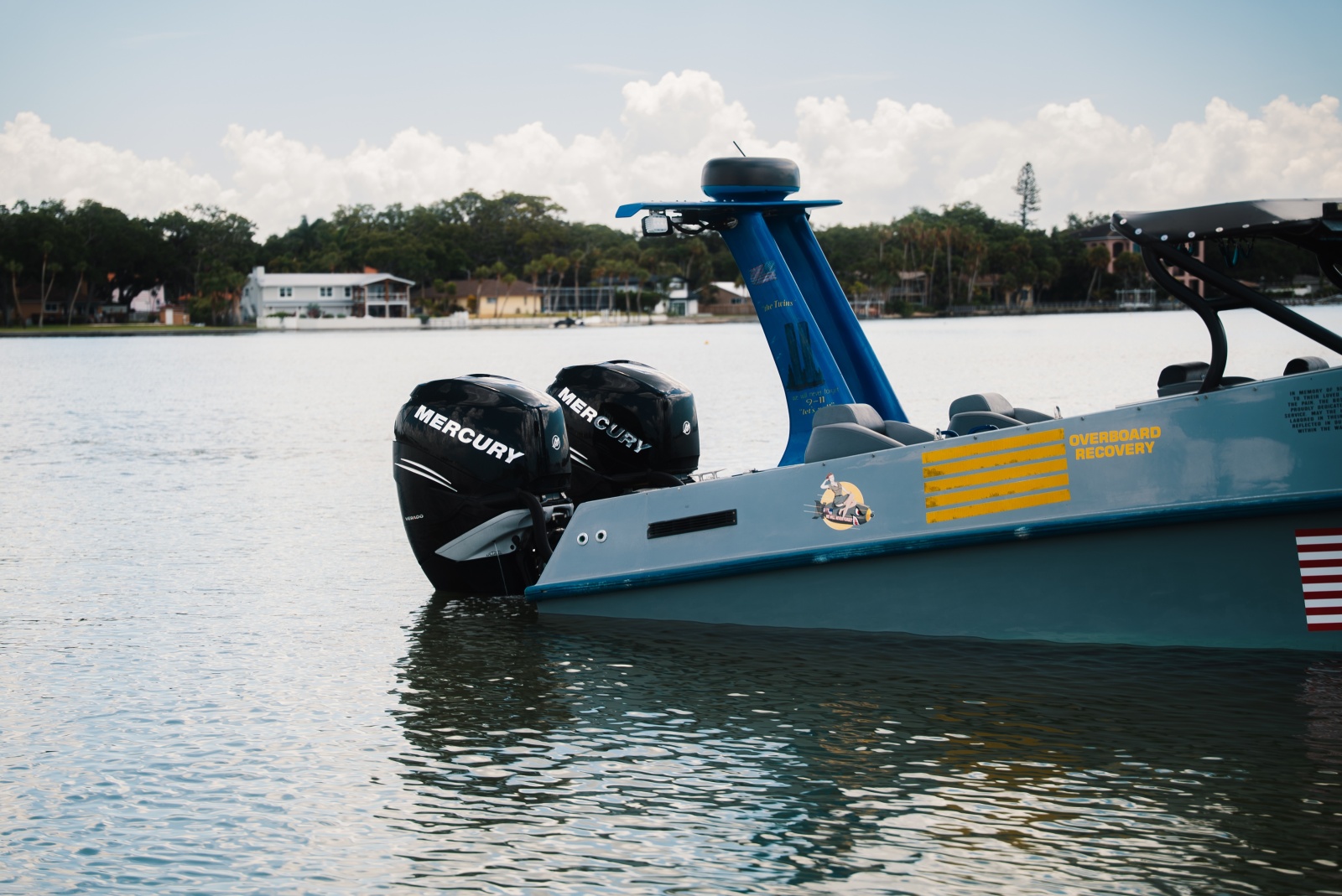 2002 Interceptor Nightcat 27