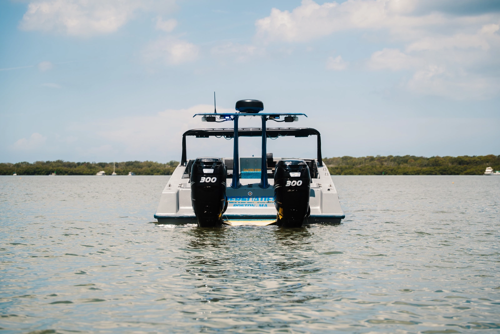 2002 Interceptor Nightcat 27