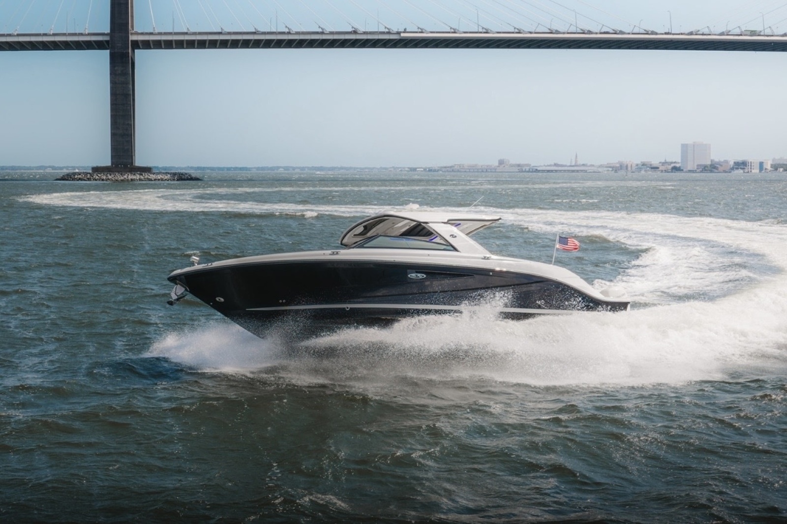 2021 Sea Ray SLX 400 Outboard
