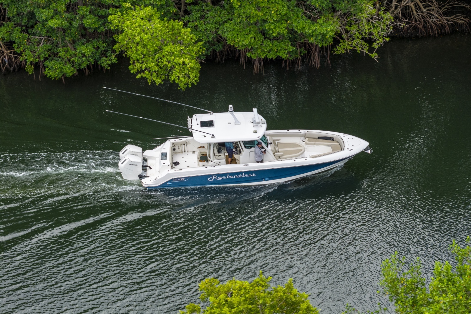 2023 Boston Whaler 360 Outrage