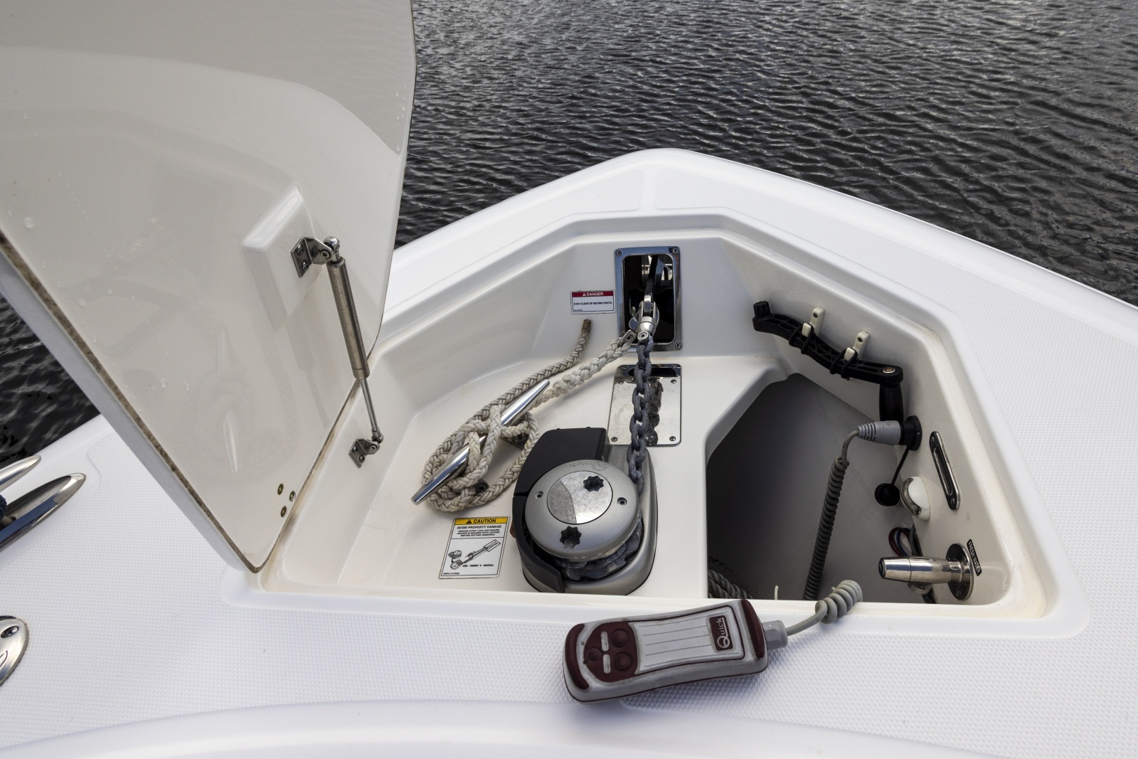 2023 Boston Whaler 360 Outrage
