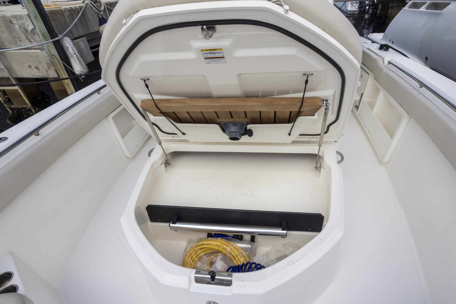 2023 Boston Whaler 360 Outrage