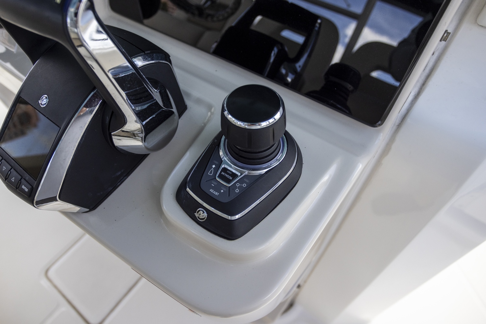 2023 Boston Whaler 360 Outrage