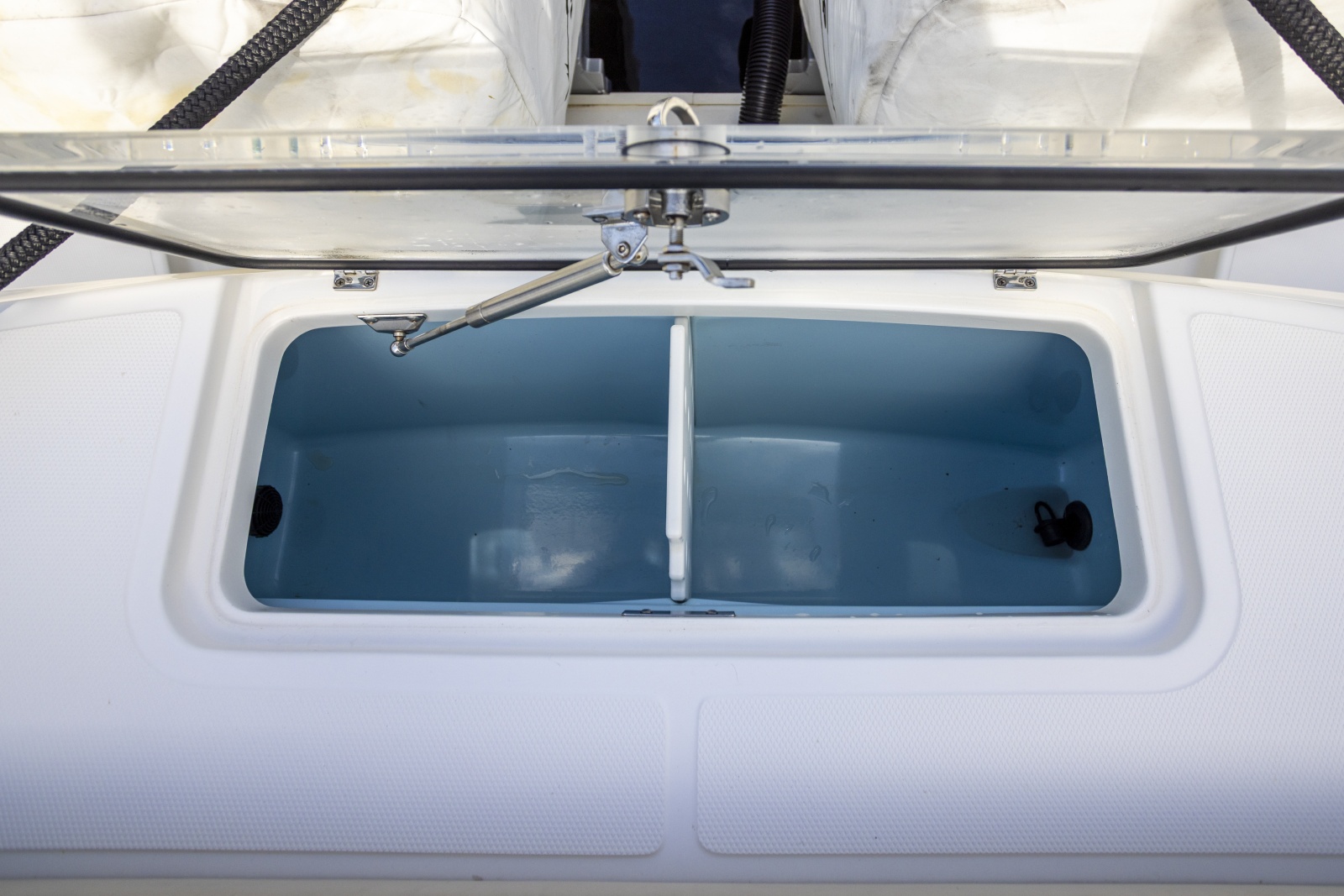2023 Boston Whaler 360 Outrage