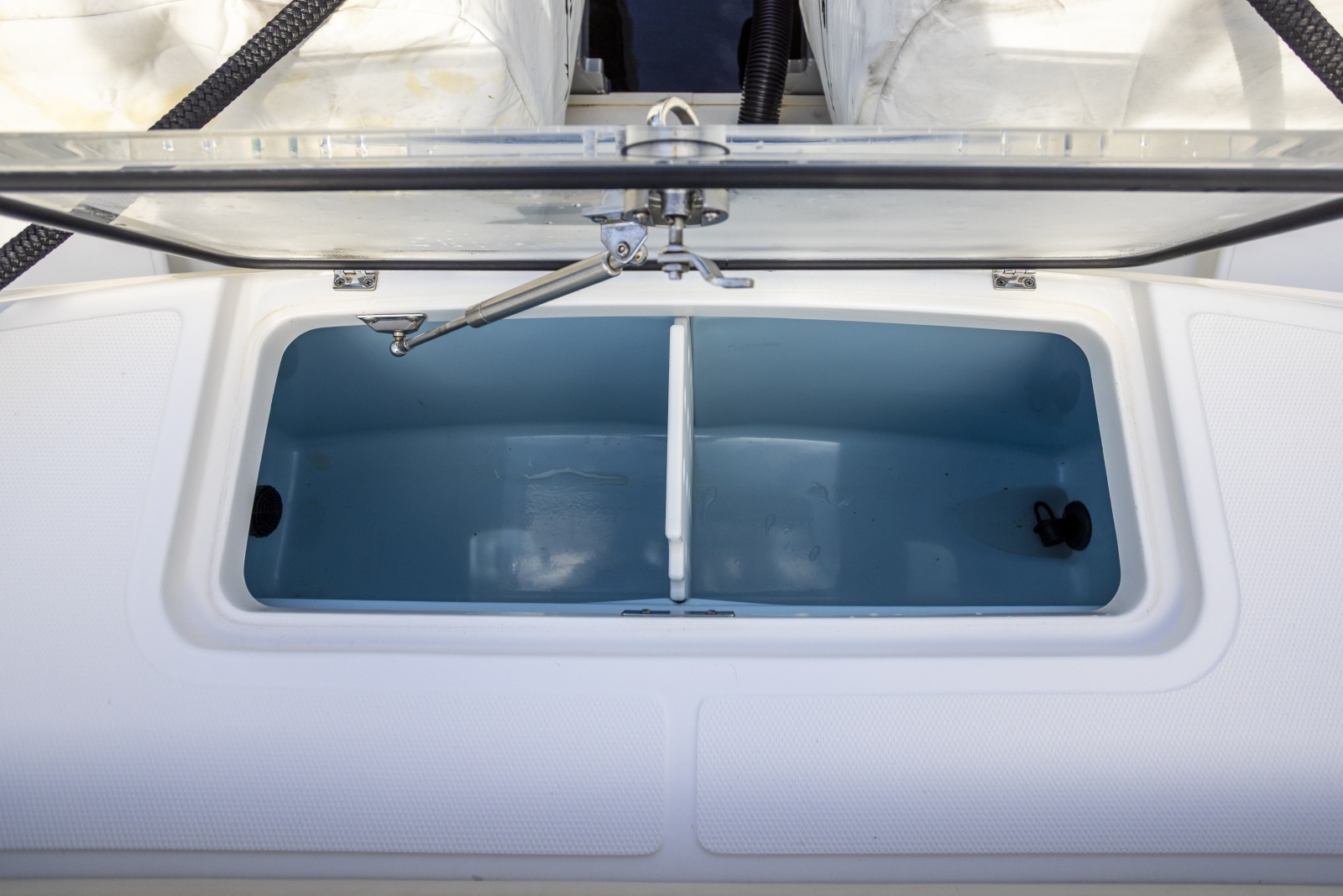 2023 Boston Whaler 360 Outrage