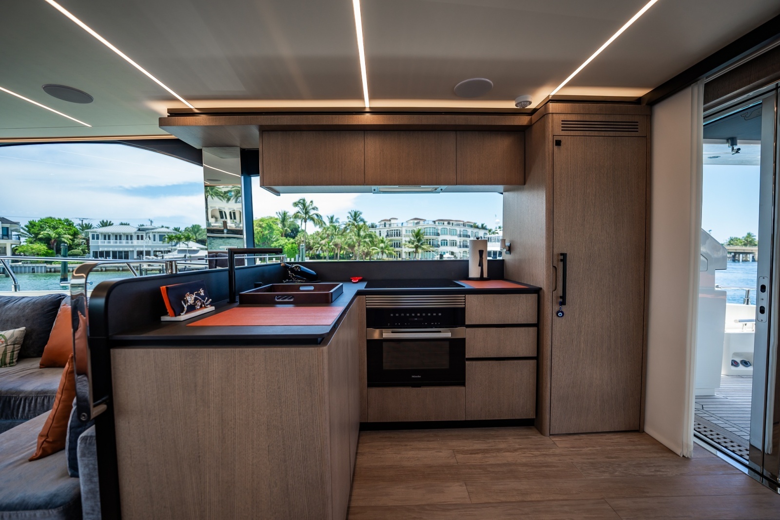 2024 Astondoa 66 Flybridge
