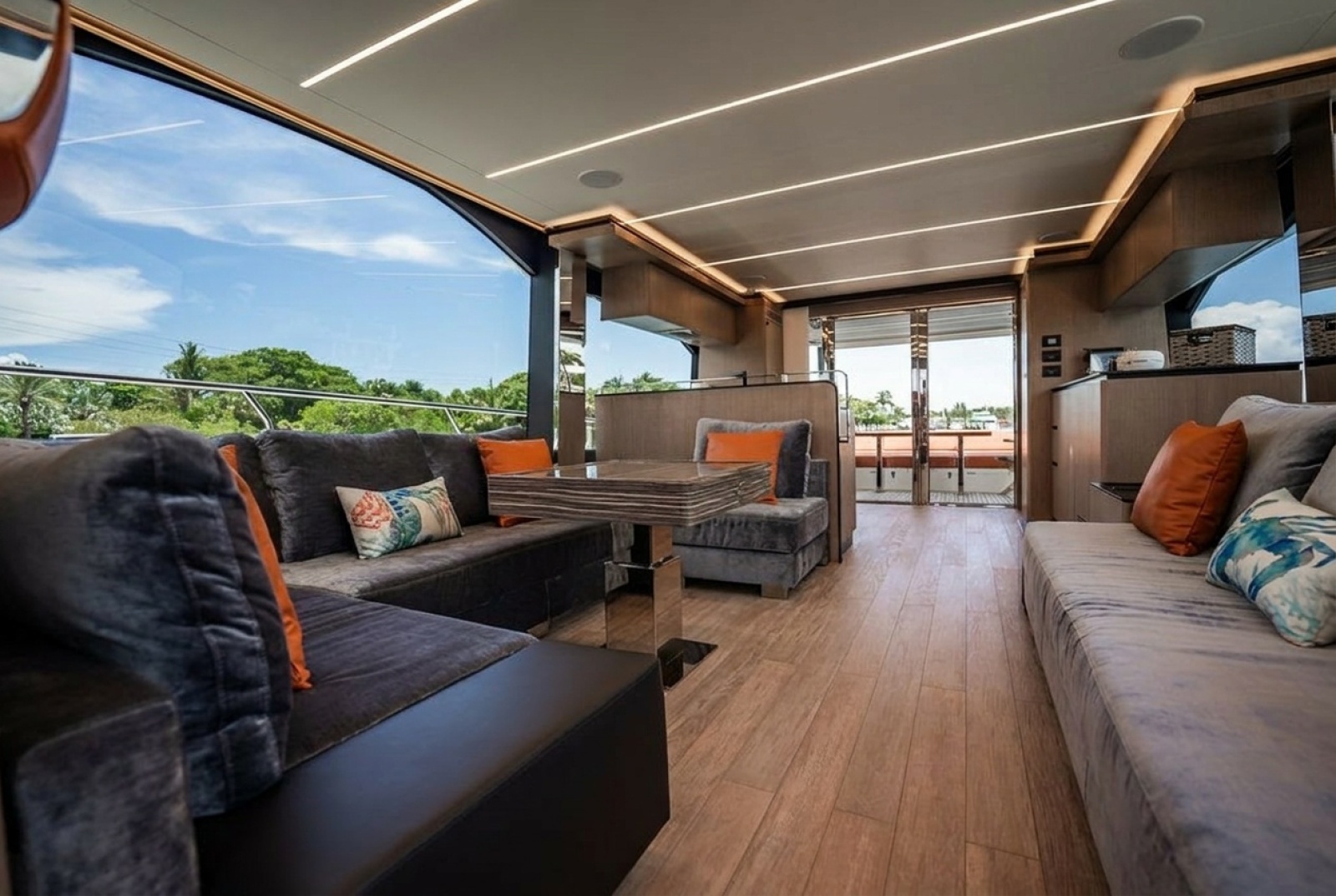 2024 Astondoa 66 Flybridge