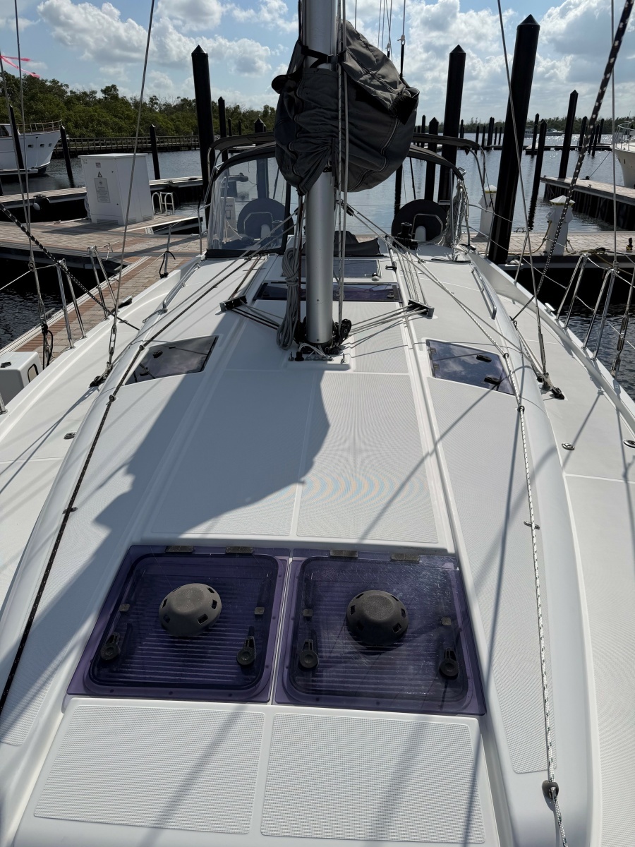 Jeanneau 44 SO 