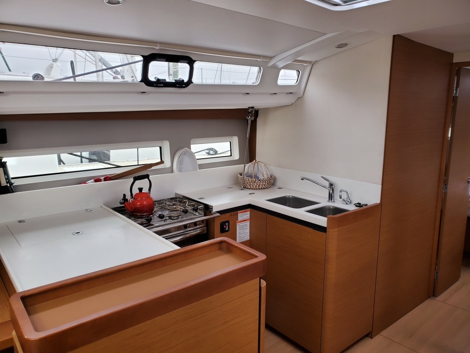 Jeanneau 44 SO 