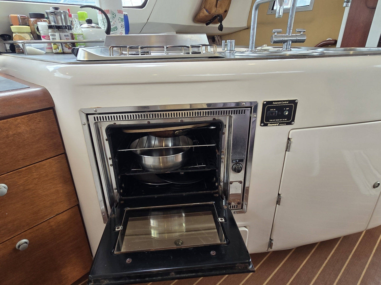 1996 Fountaine Pajot Venezia 42