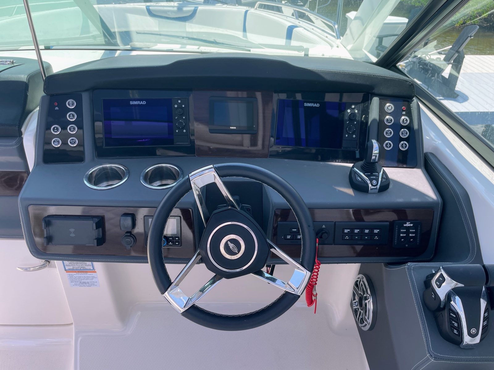 2023 Chaparral 280 OSX