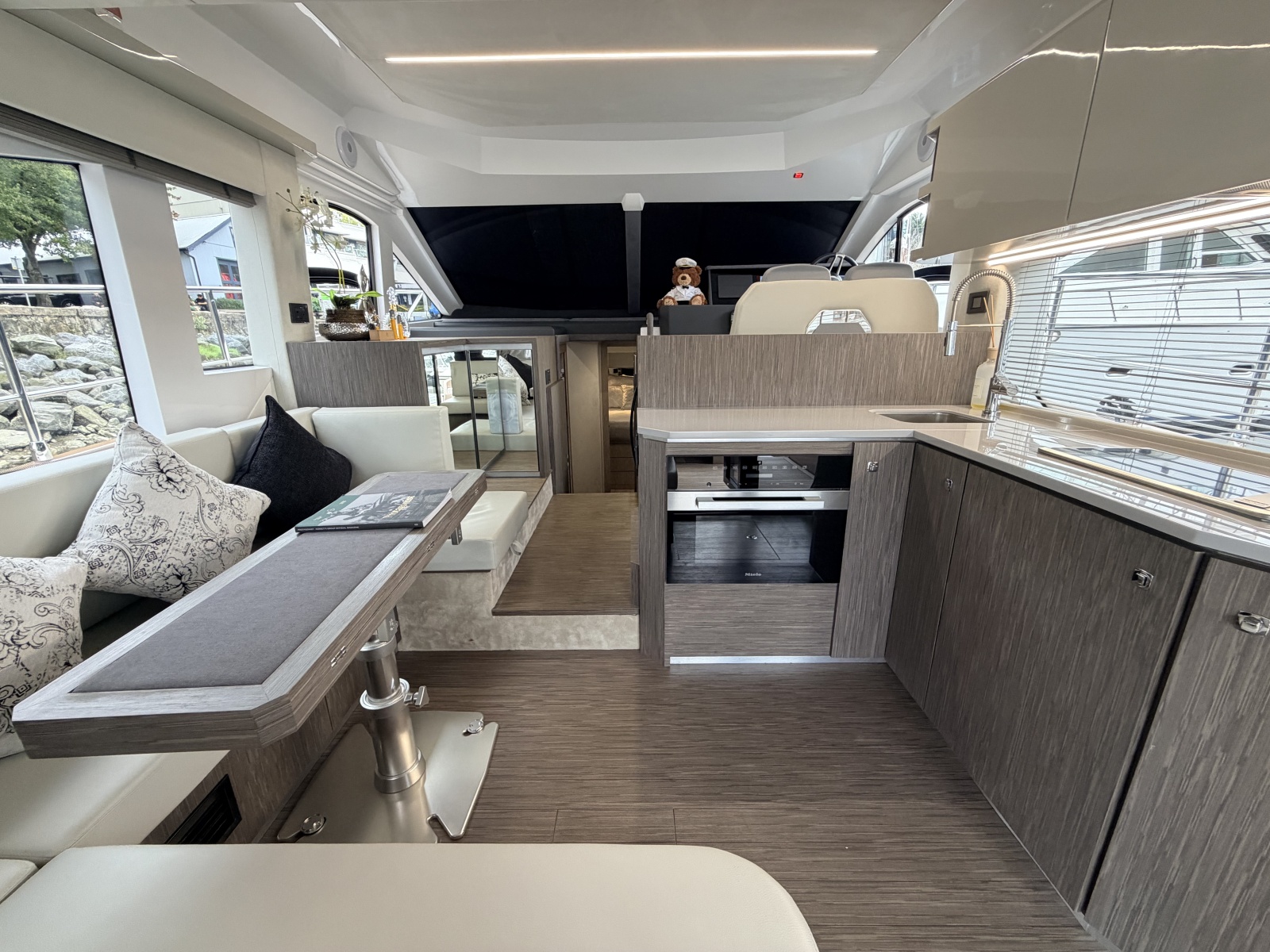 2025 Sessa F47
