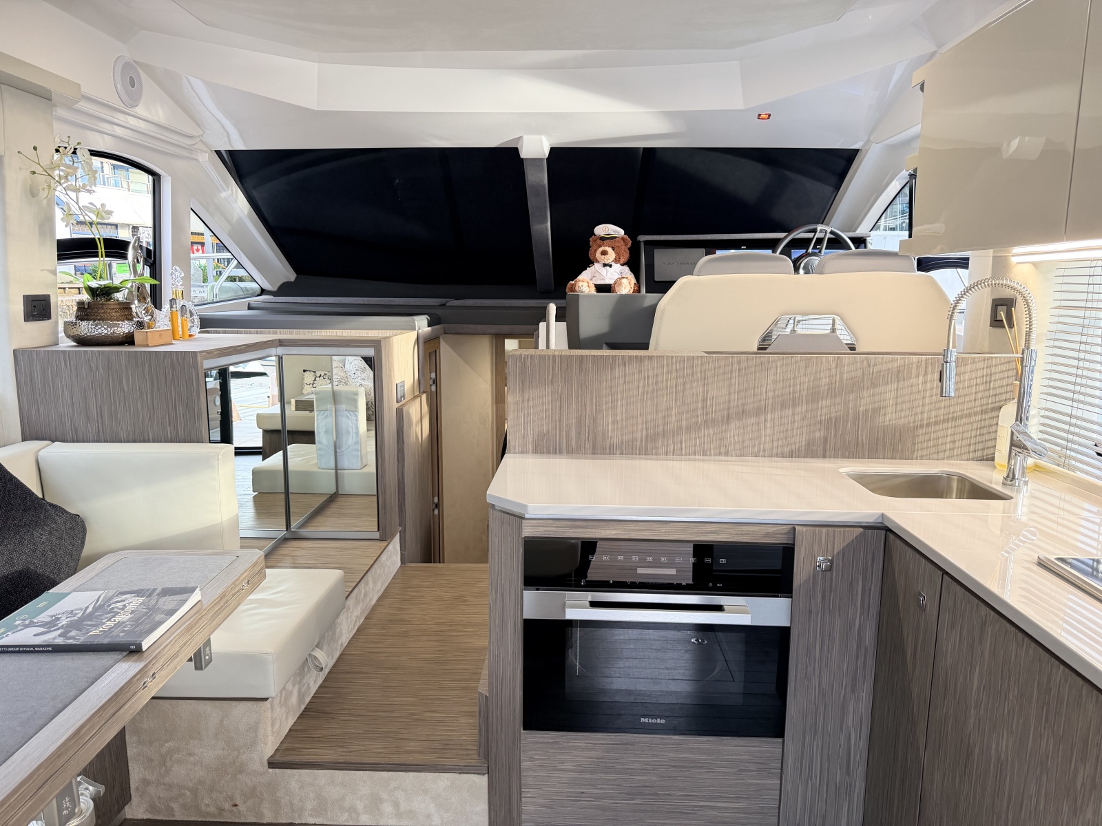 2025 Sessa F47