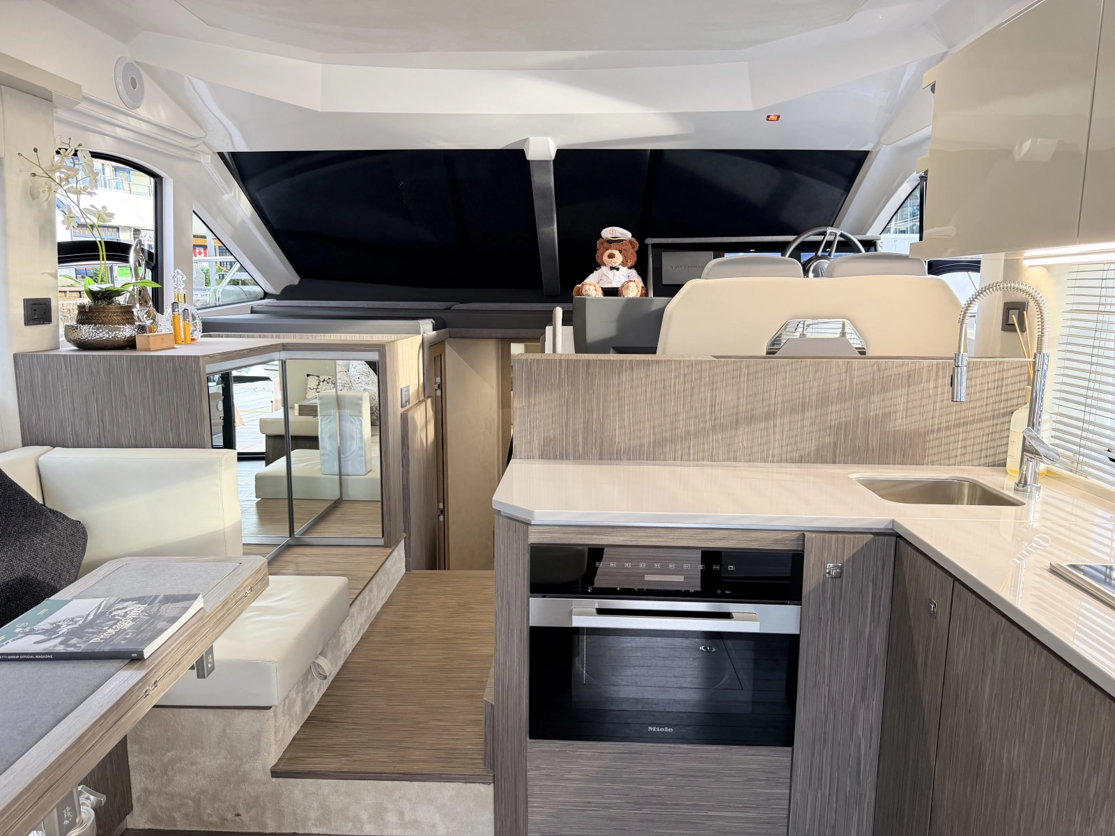2025 Sessa F47