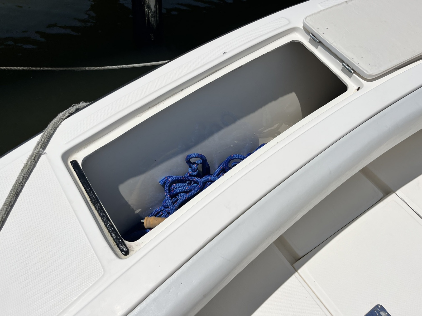 2003 Albemarle 280 Express Fisherman