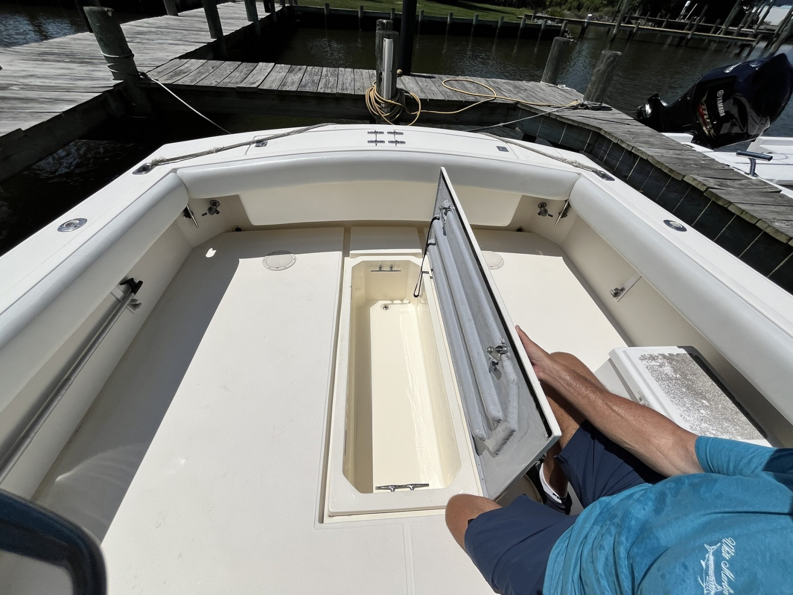 2003 Albemarle 280 Express Fisherman