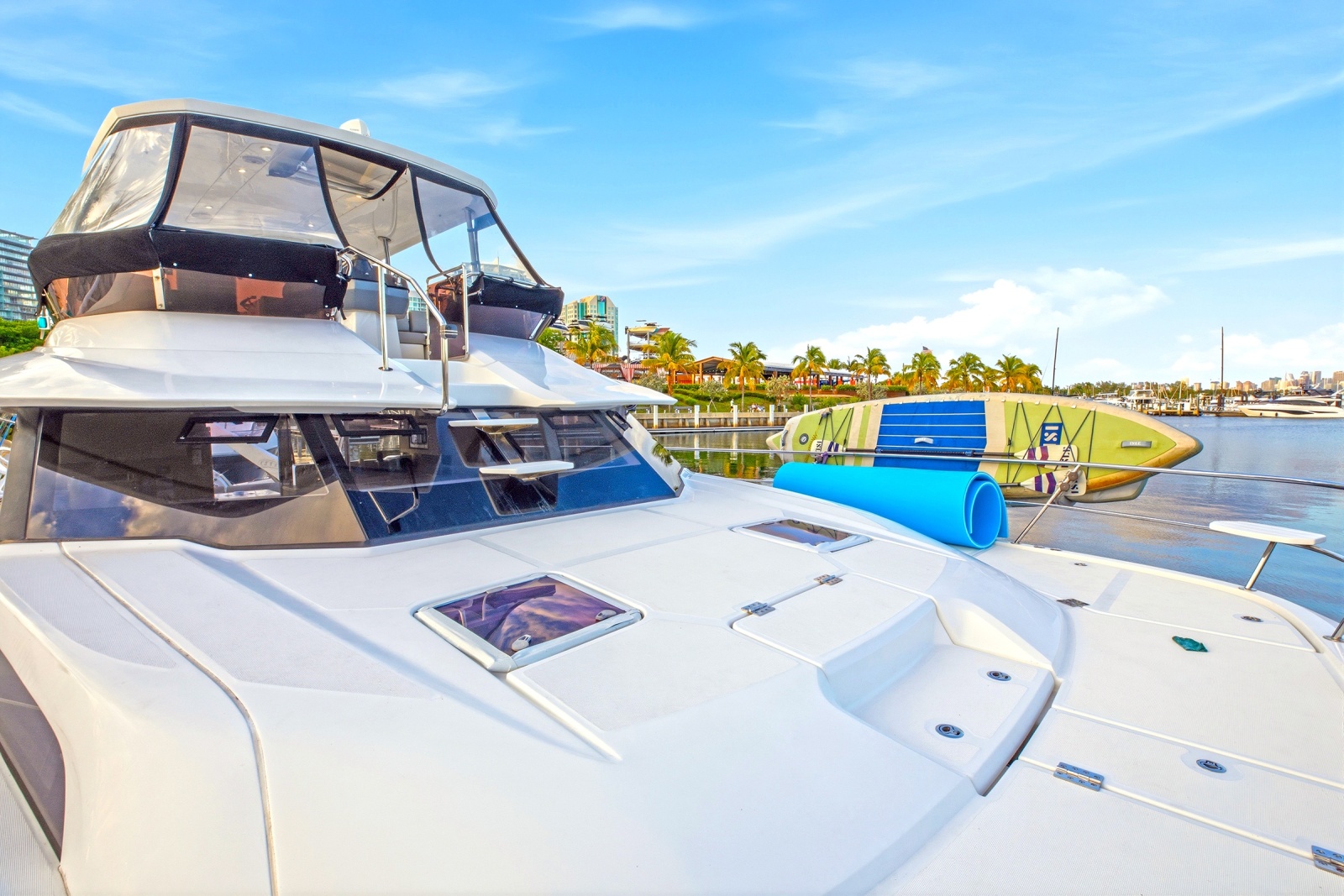 2021 Aquila 44 PowerCat