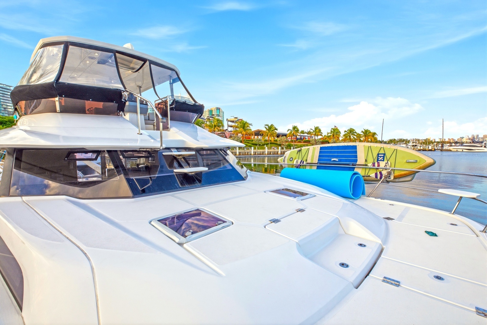 2021 Aquila 44 PowerCat