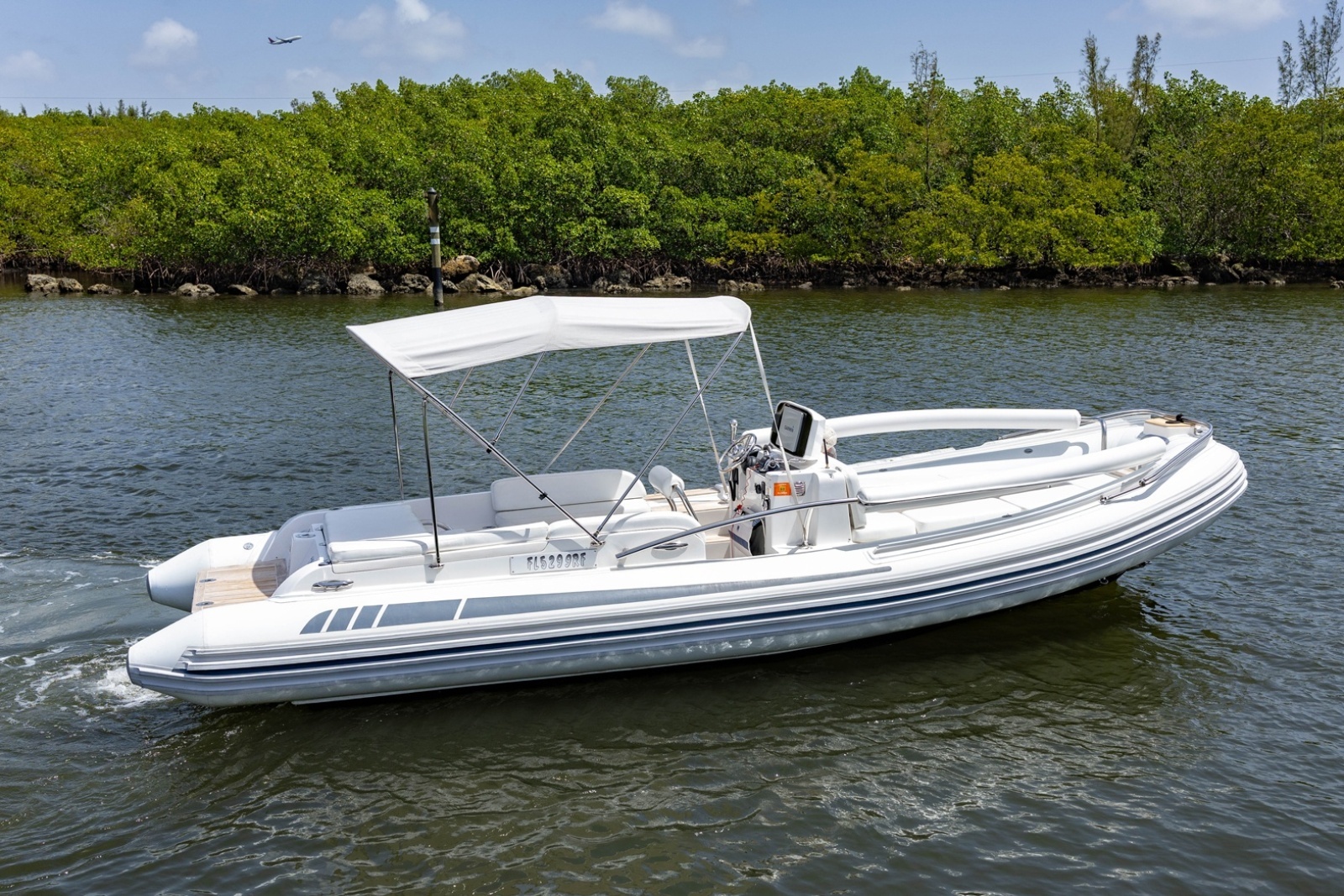 2016 Novurania LX 750