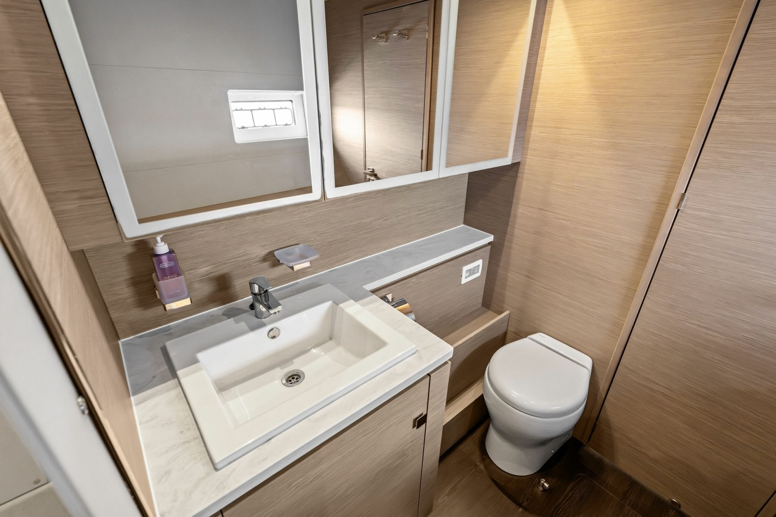 2024 Fountaine Pajot MY6