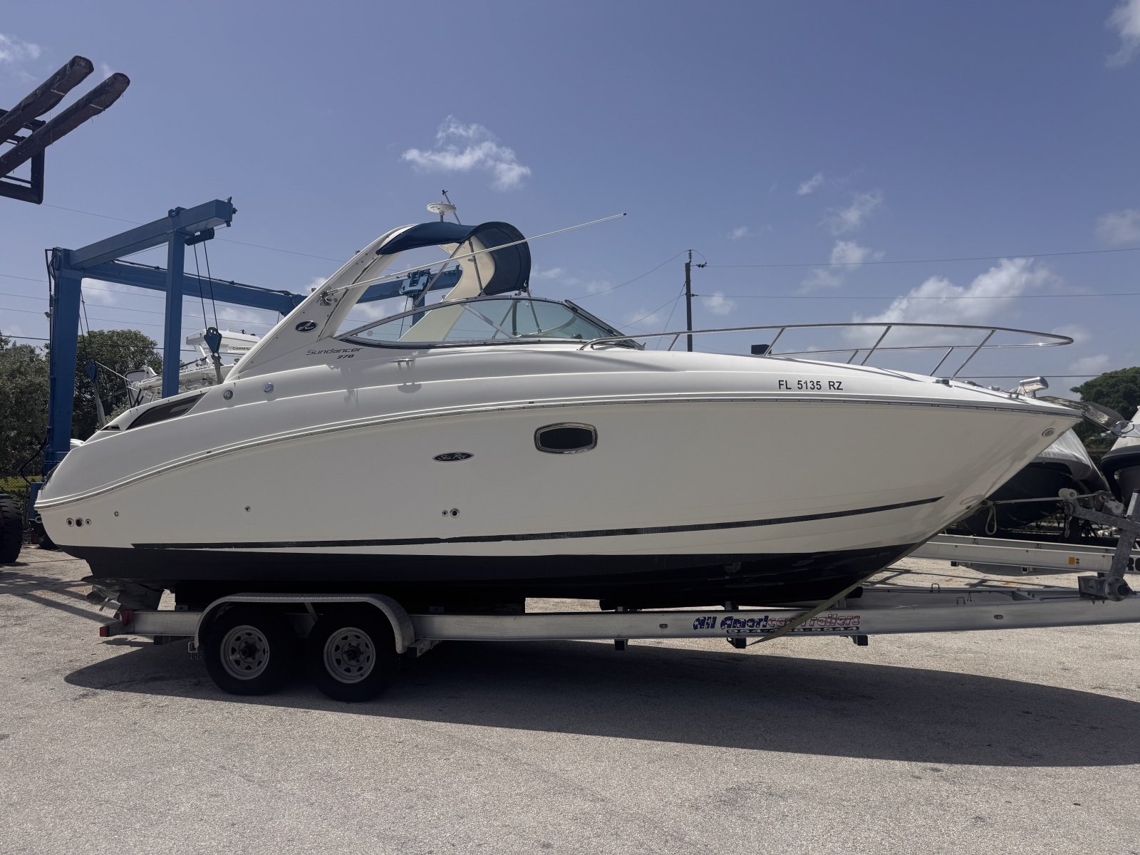 2009 Sea Ray 270 Sundancer