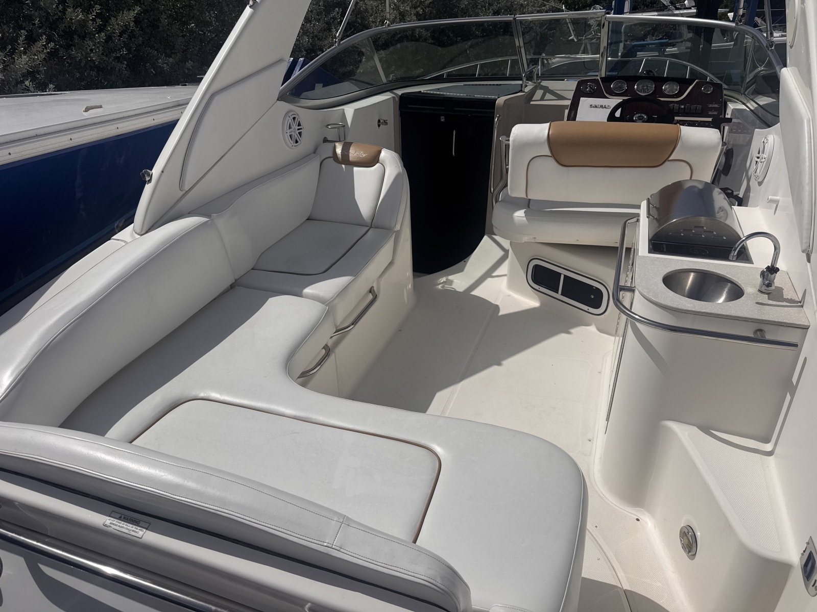 2009 Sea Ray 270 Sundancer
