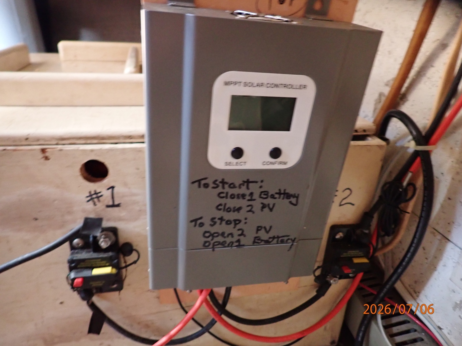 36' Monk solar panels controller