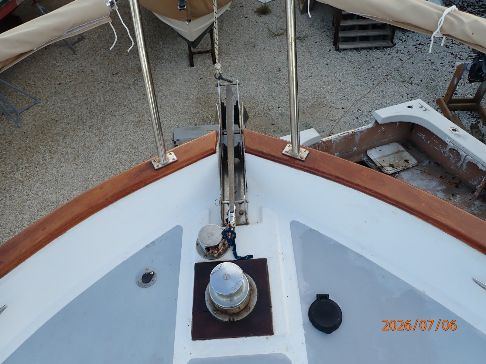 36' Monk anchor windlass