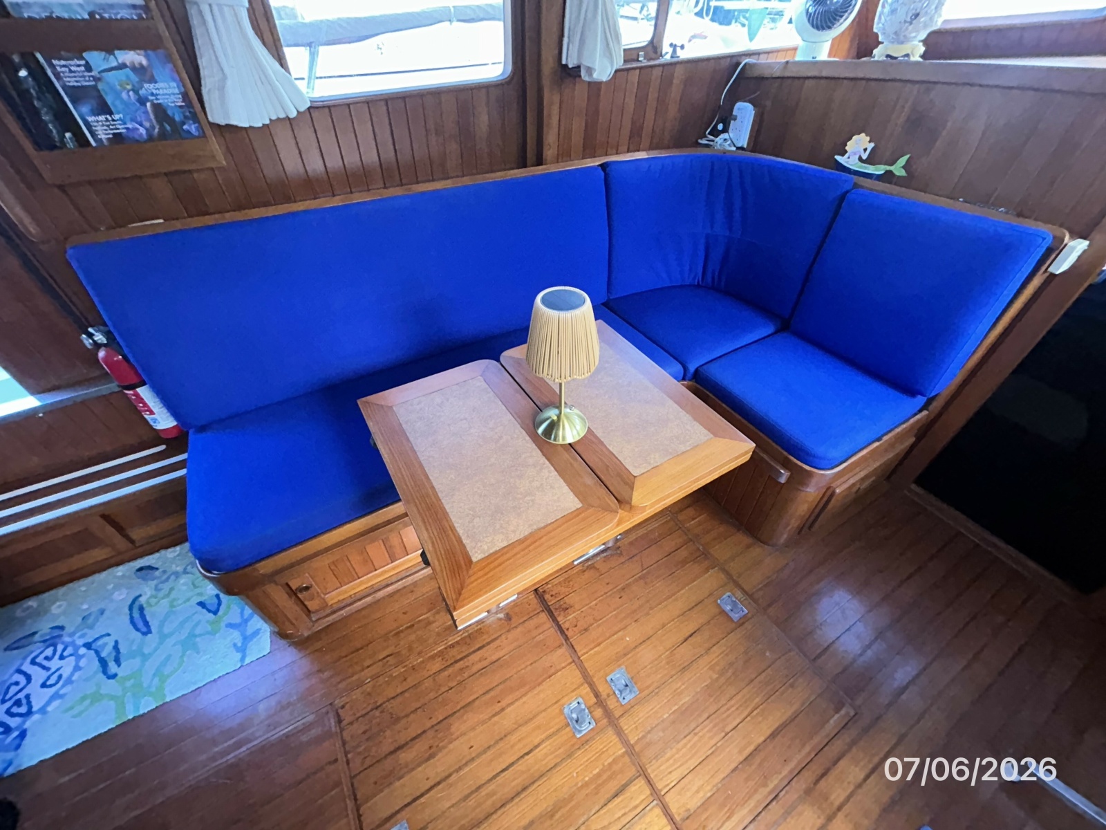 36' Monk salon port seating