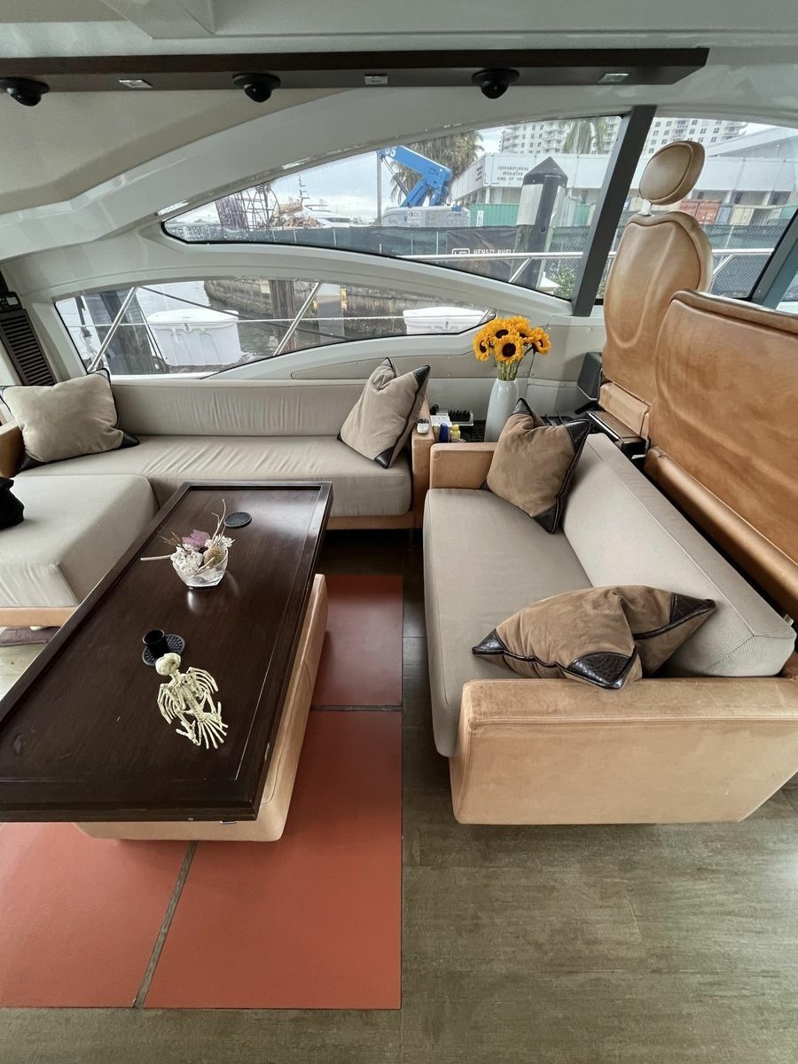 2008 Azimut 62S