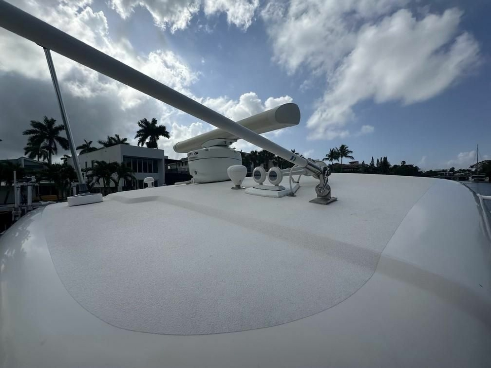 2008 Tiara Yachts 3500 Sovran
