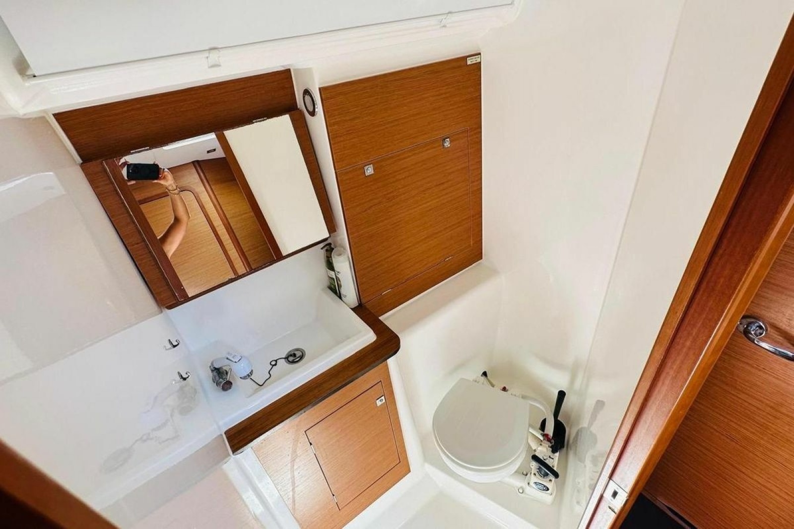 2019 Dufour 460 Grand Large