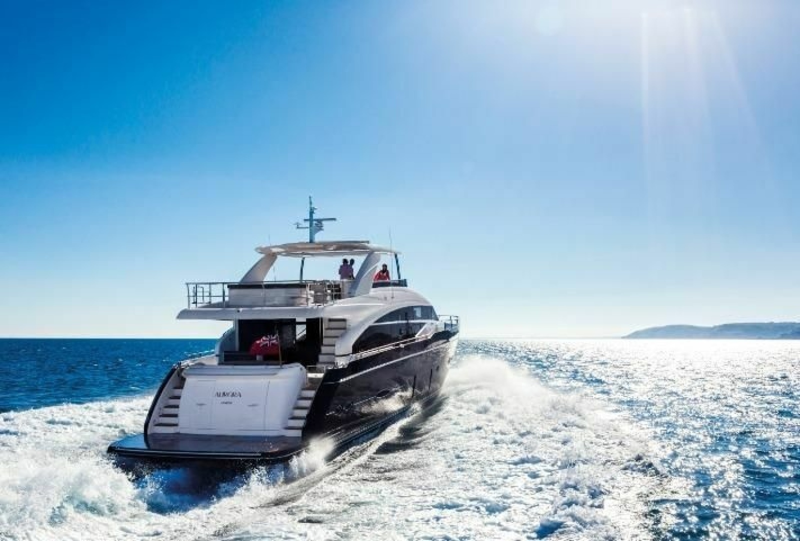 2015 Princess 88 Flybridge Motor Yacht