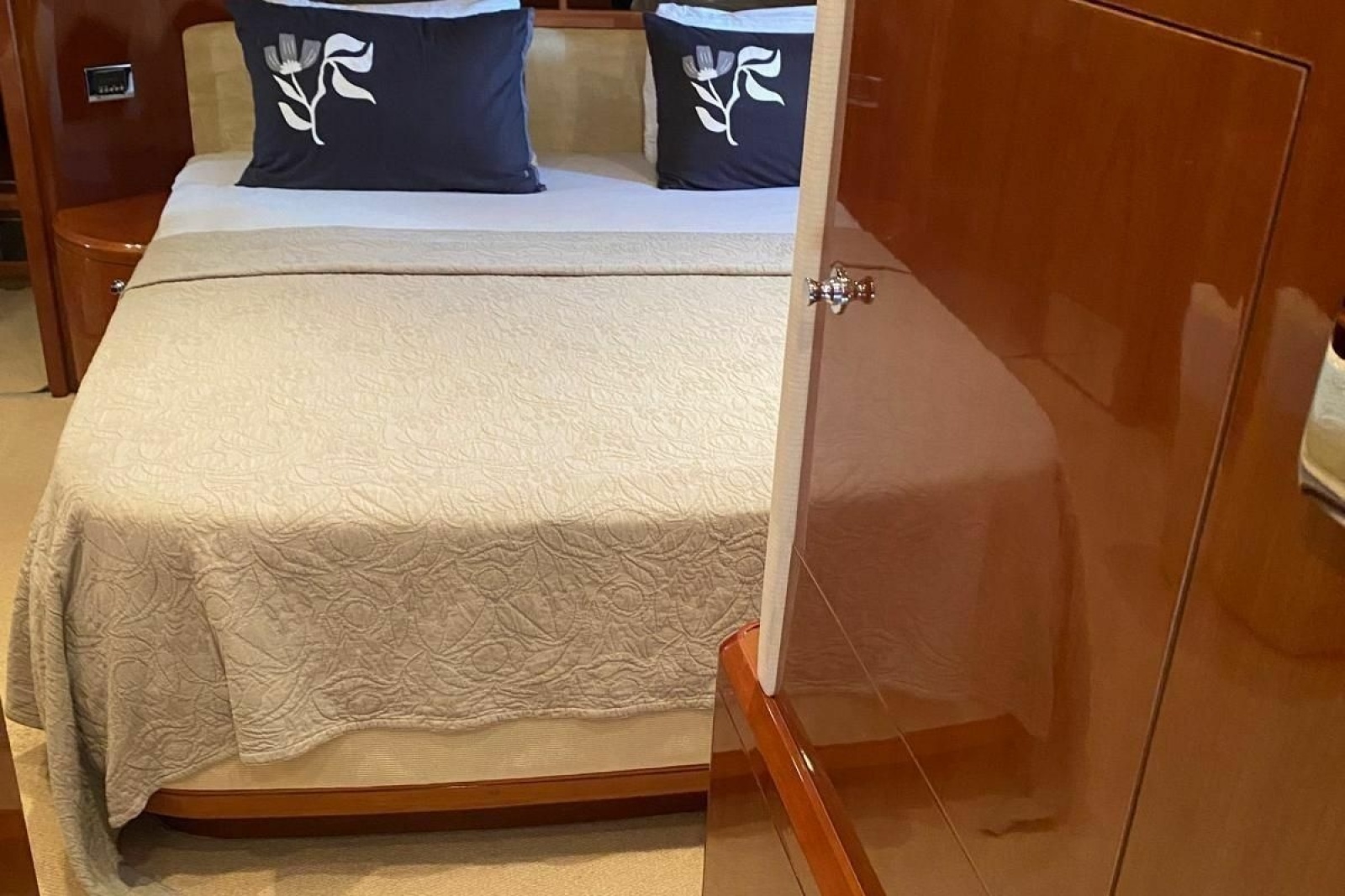 2008 Princess 75 Motor Yacht