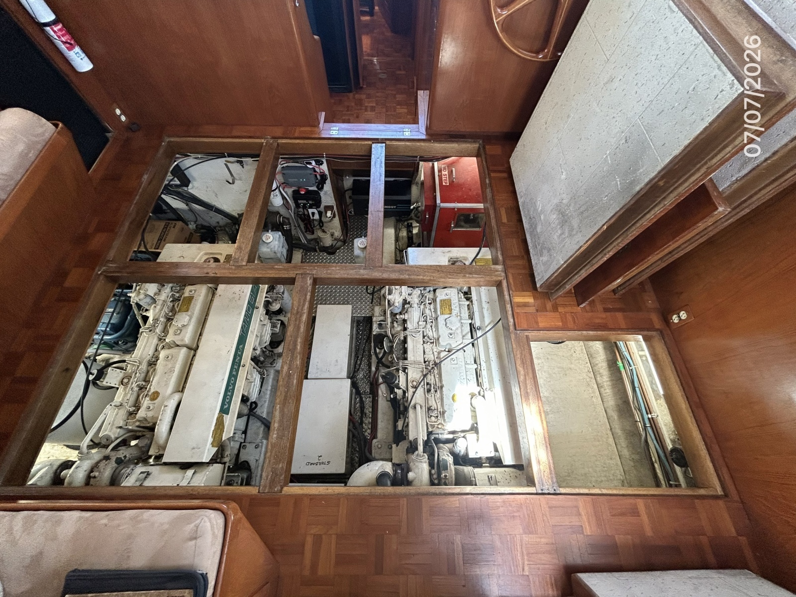 42' Ocean Alexander engine room access