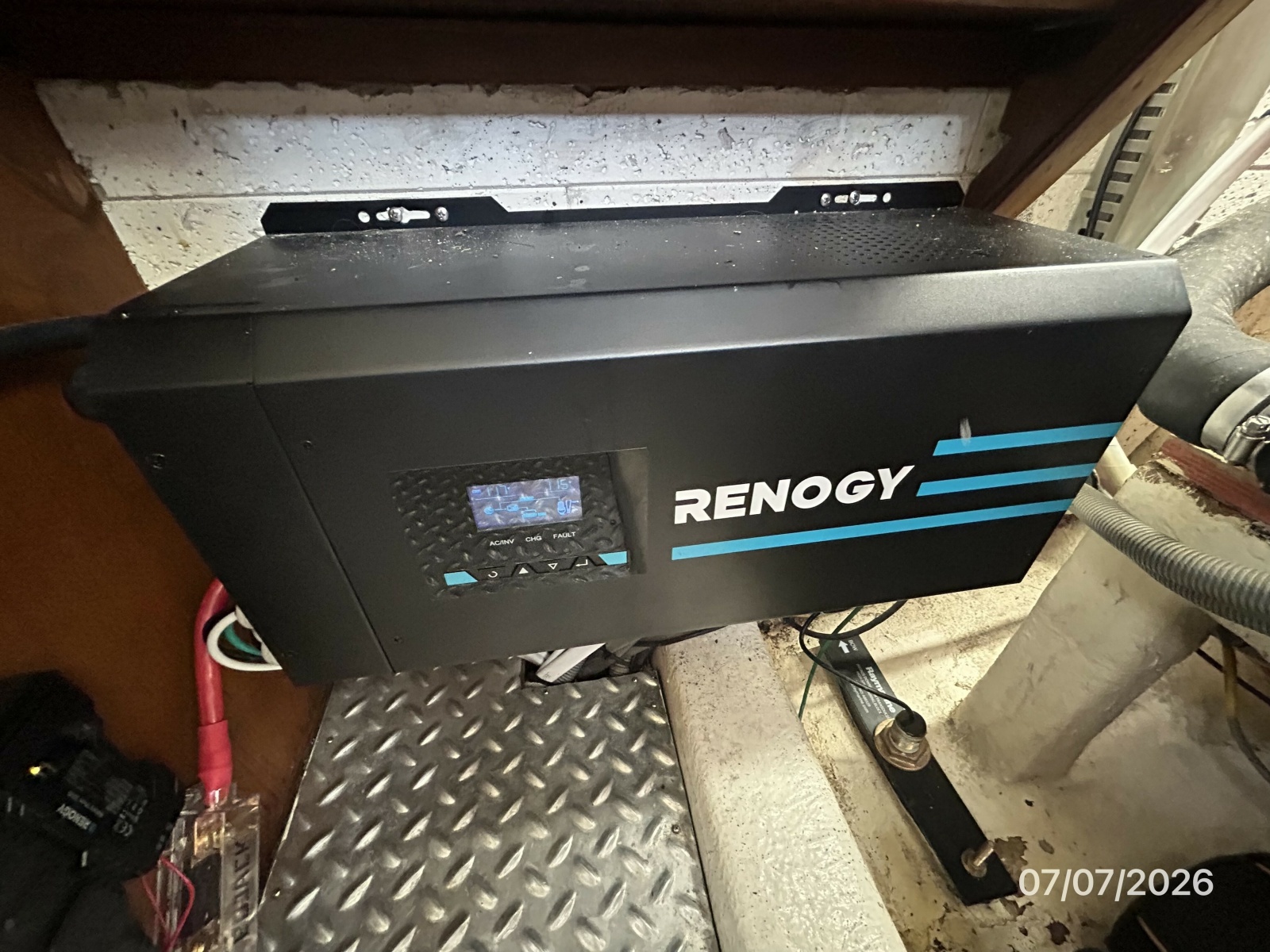 42' Ocean Alexander inverter