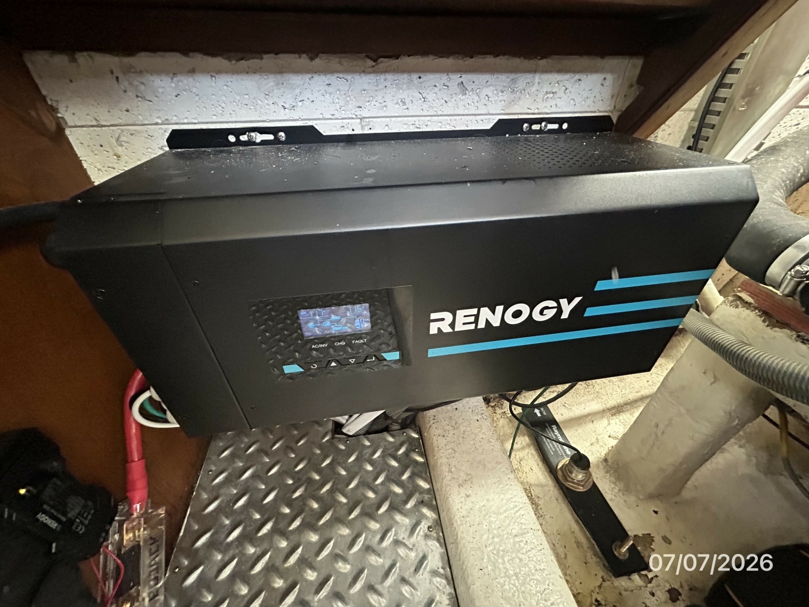 42' Ocean Alexander inverter