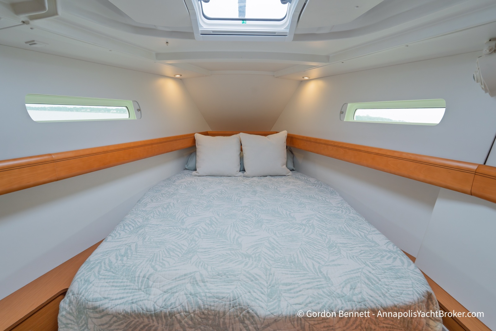 2015 Jeanneau Sun Odyssey 439